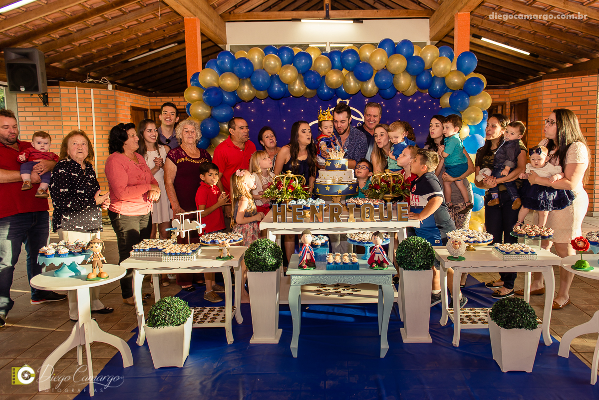 aniversario, festa infantil, bebe, 1 ano, brincadeira, doce, salgadinho, bolo, decoração, brinquedo, espuleto, decoracao, familia, viposa