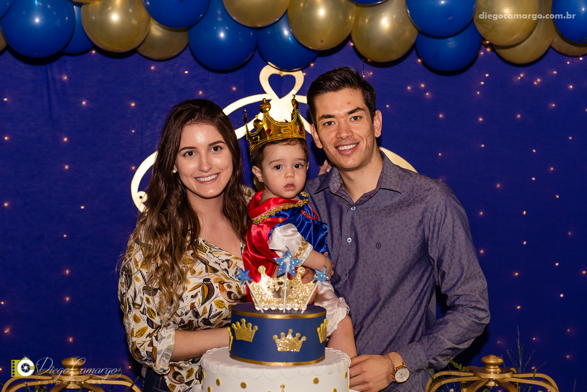 aniversario, festa infantil, bebe, 1 ano, brincadeira, doce, salgadinho, bolo, decoração, brinquedo, espuleto, decoracao, familia, viposa