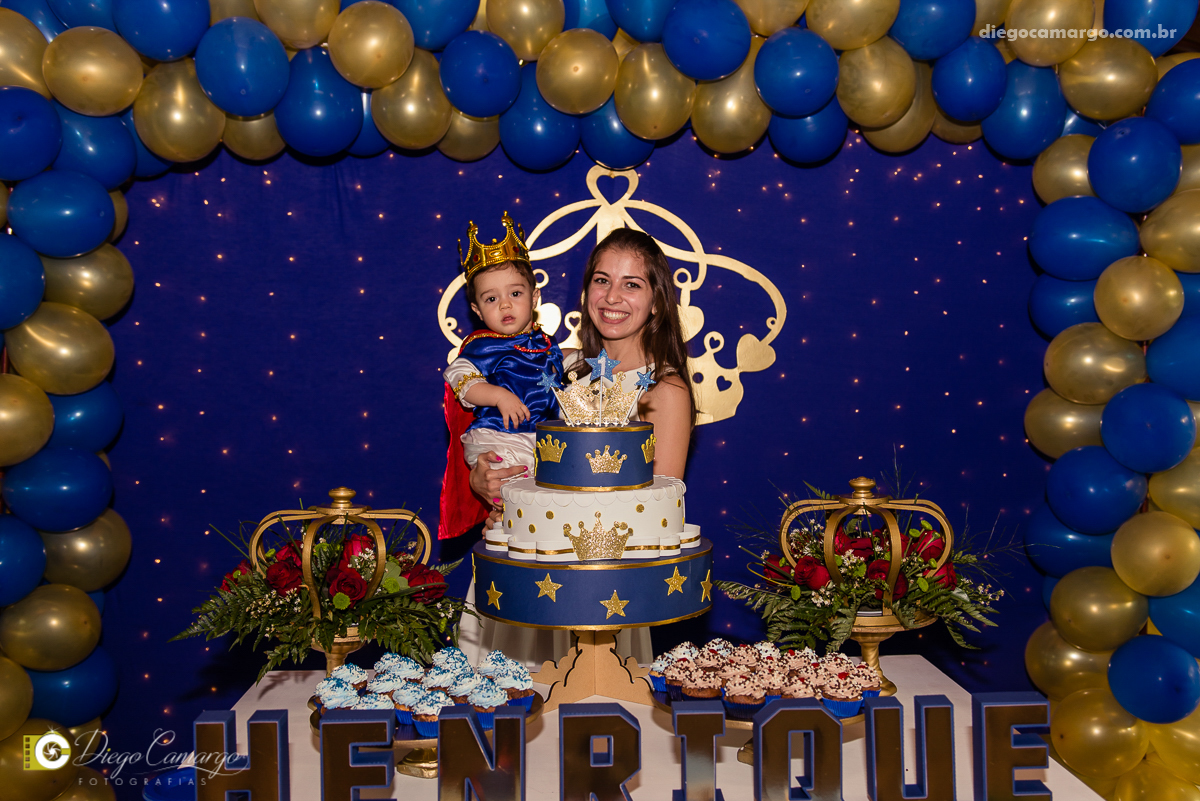 aniversario, festa infantil, bebe, 1 ano, brincadeira, doce, salgadinho, bolo, decoração, brinquedo, espuleto, decoracao, familia, viposa