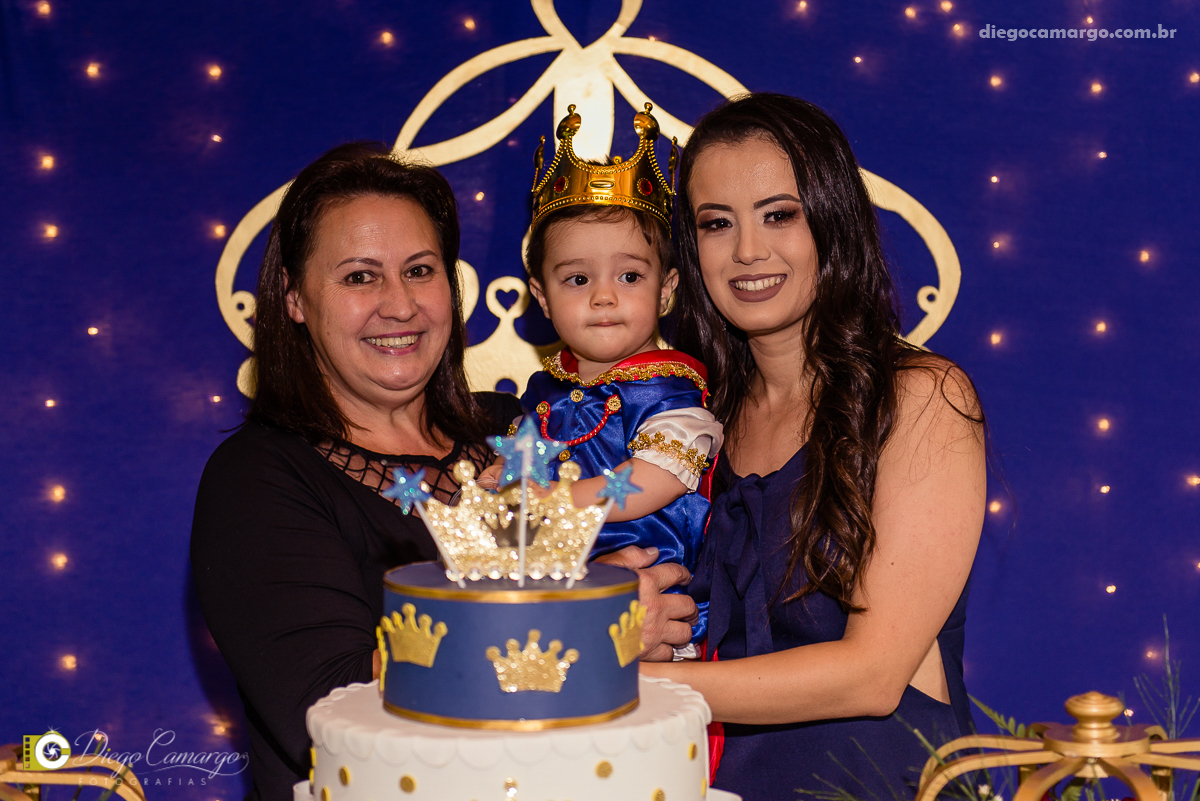 aniversario, festa infantil, bebe, 1 ano, brincadeira, doce, salgadinho, bolo, decoração, brinquedo, espuleto, decoracao, familia, viposa