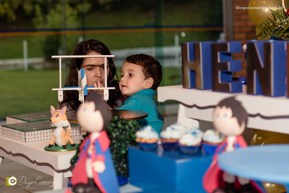 aniversario, festa infantil, bebe, 1 ano, brincadeira, doce, salgadinho, bolo, decoração, brinquedo, espuleto, decoracao, familia, viposa