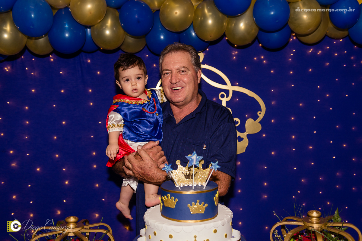 aniversario, festa infantil, bebe, 1 ano, brincadeira, doce, salgadinho, bolo, decoração, brinquedo, espuleto, decoracao, familia, viposa