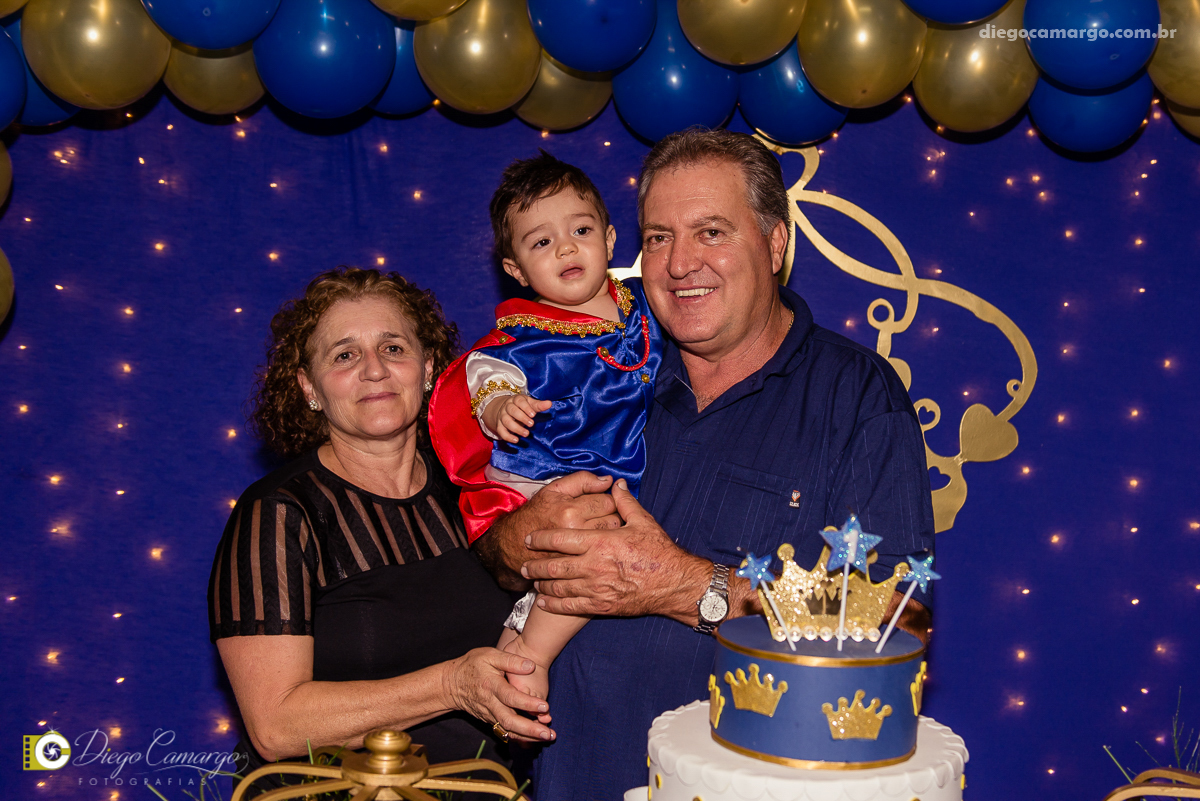 aniversario, festa infantil, bebe, 1 ano, brincadeira, doce, salgadinho, bolo, decoração, brinquedo, espuleto, decoracao, familia, viposa