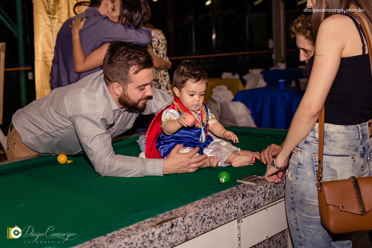 aniversario, festa infantil, bebe, 1 ano, brincadeira, doce, salgadinho, bolo, decoração, brinquedo, espuleto, decoracao, familia, viposa