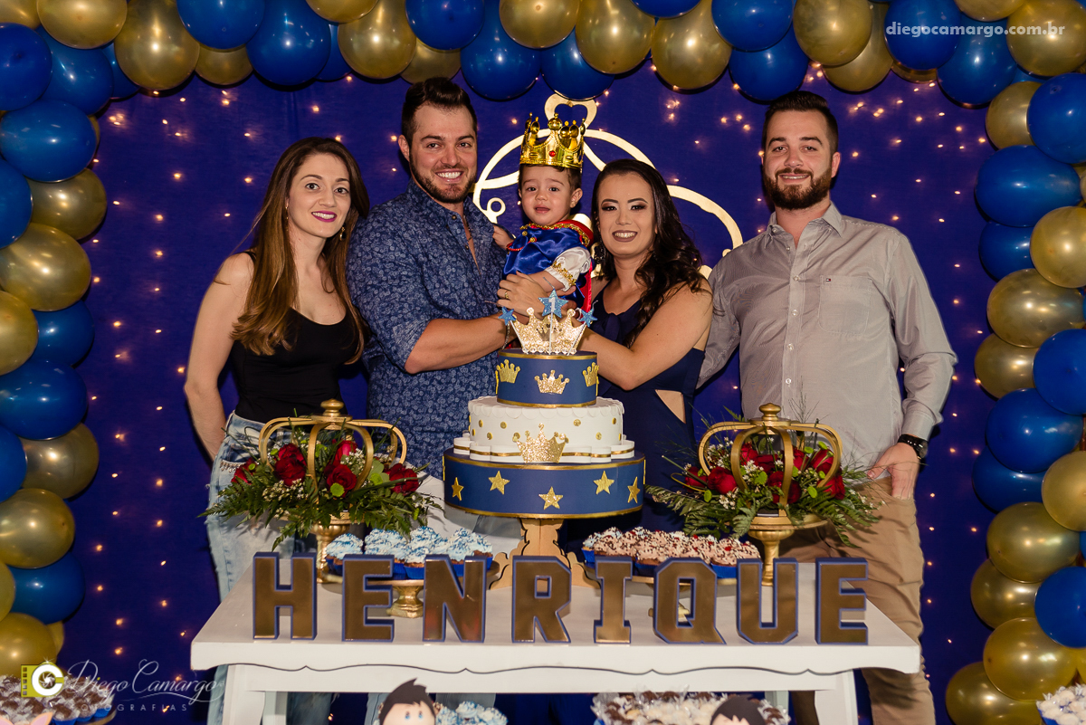 aniversario, festa infantil, bebe, 1 ano, brincadeira, doce, salgadinho, bolo, decoração, brinquedo, espuleto, decoracao, familia, viposa