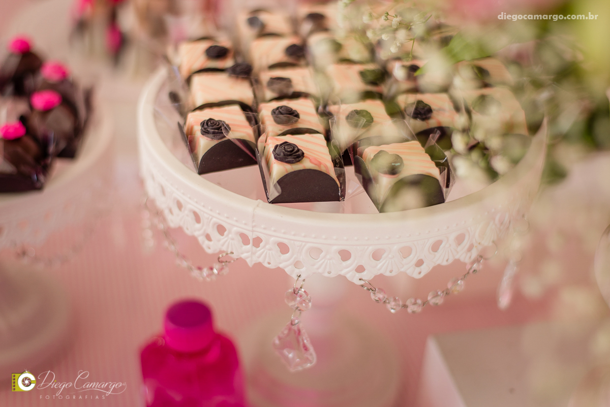 aniversario, festa infantil, bebe, 1 ano, brincadeira, doce, salgadinho, bolo, decoração, brinquedo, espuleto, decoracao, familia, viposa