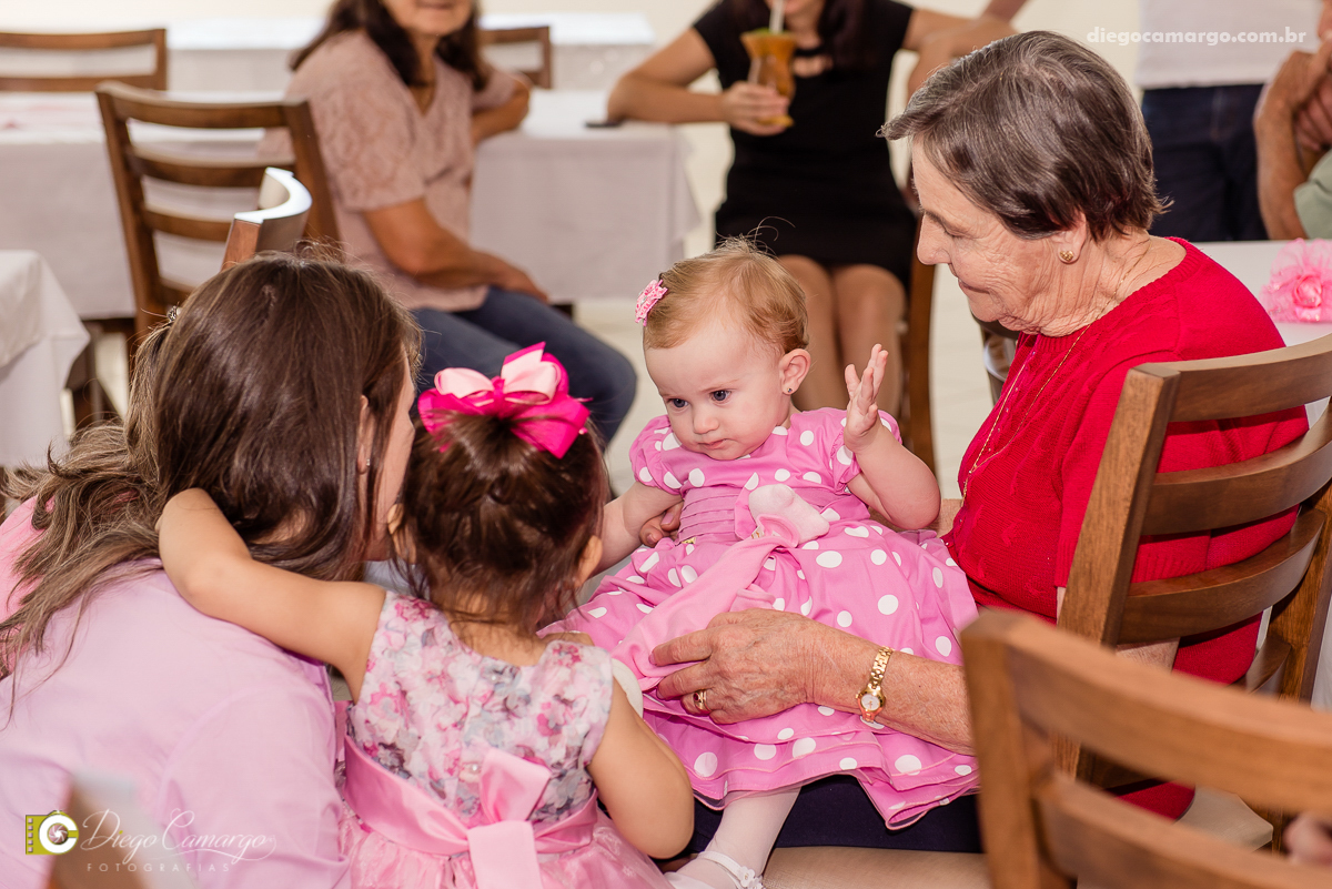 aniversario, festa infantil, bebe, 1 ano, brincadeira, doce, salgadinho, bolo, decoração, brinquedo, espuleto, decoracao, familia, viposa
