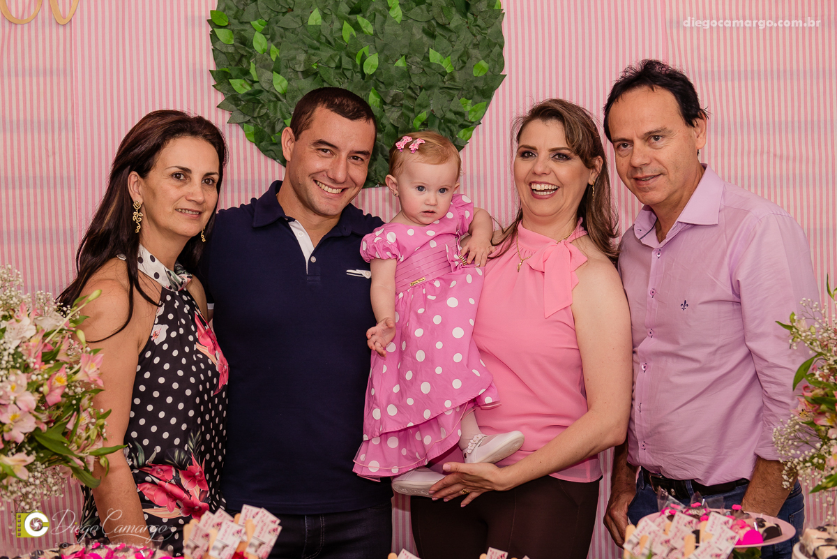 aniversario, festa infantil, bebe, 1 ano, brincadeira, doce, salgadinho, bolo, decoração, brinquedo, espuleto, decoracao, familia, viposa