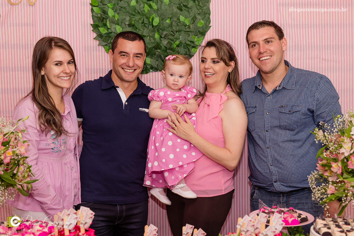 aniversario, festa infantil, bebe, 1 ano, brincadeira, doce, salgadinho, bolo, decoração, brinquedo, espuleto, decoracao, familia, viposa