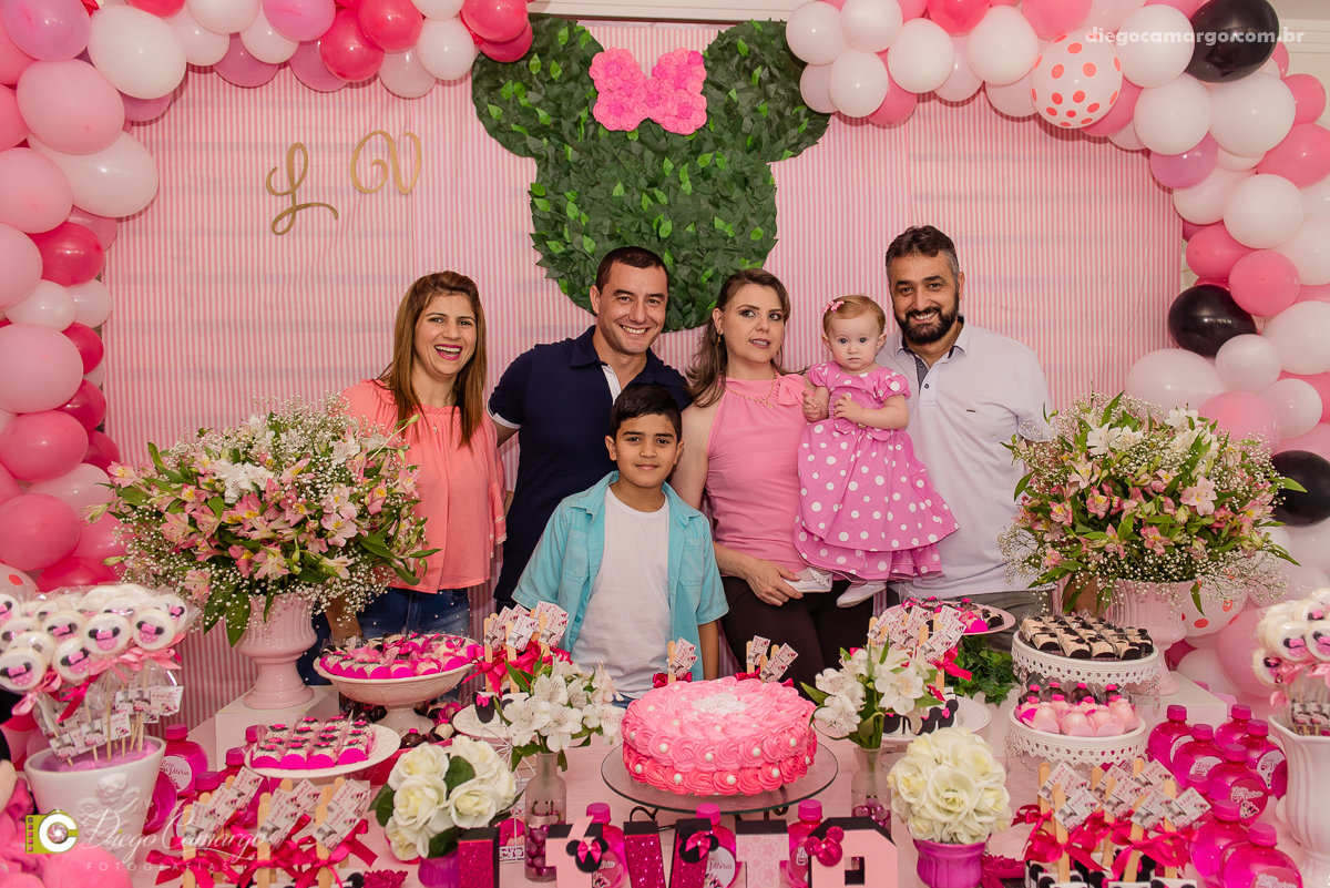 aniversario, festa infantil, bebe, 1 ano, brincadeira, doce, salgadinho, bolo, decoração, brinquedo, espuleto, decoracao, familia, viposa