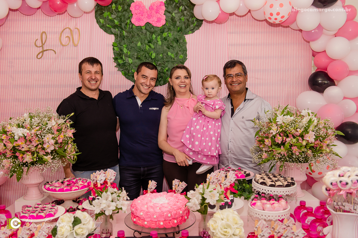 aniversario, festa infantil, bebe, 1 ano, brincadeira, doce, salgadinho, bolo, decoração, brinquedo, espuleto, decoracao, familia, viposa