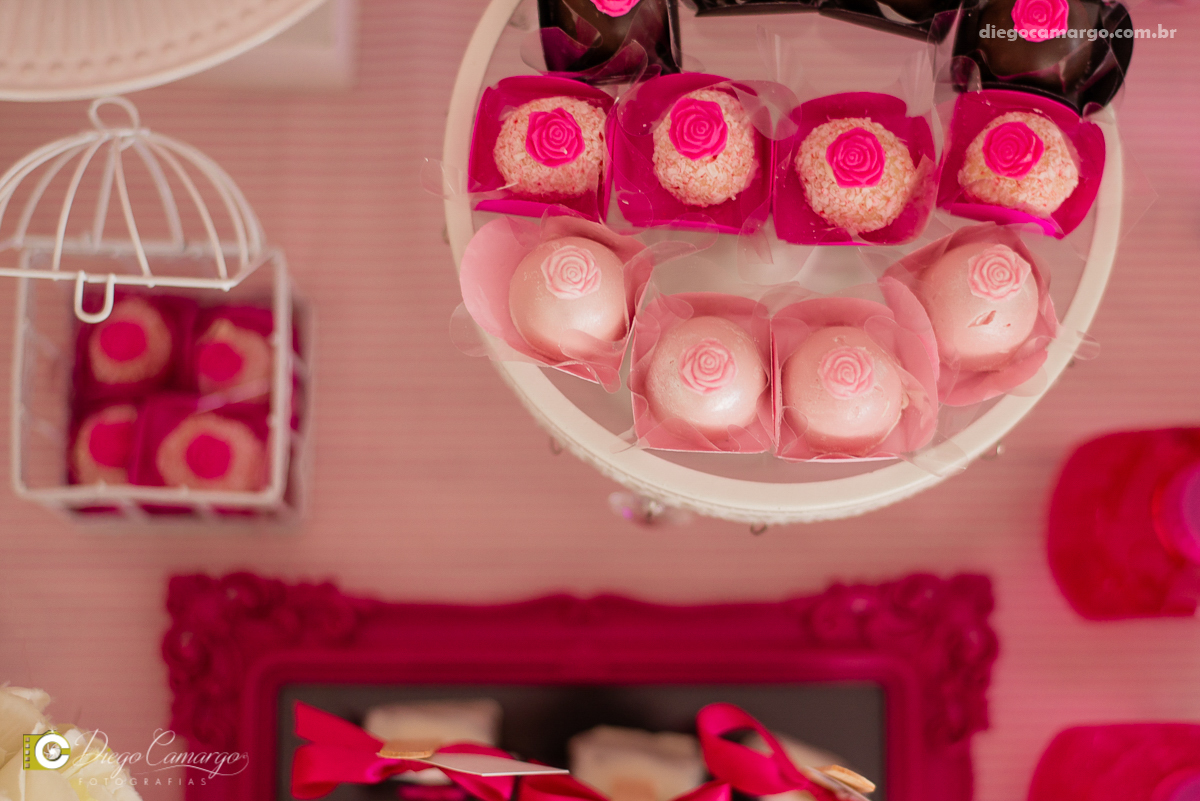 aniversario, festa infantil, bebe, 1 ano, brincadeira, doce, salgadinho, bolo, decoração, brinquedo, espuleto, decoracao, familia, viposa