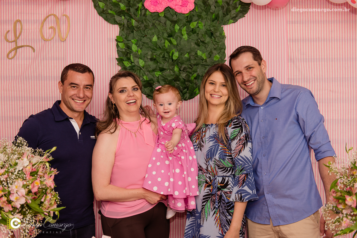 aniversario, festa infantil, bebe, 1 ano, brincadeira, doce, salgadinho, bolo, decoração, brinquedo, espuleto, decoracao, familia, viposa