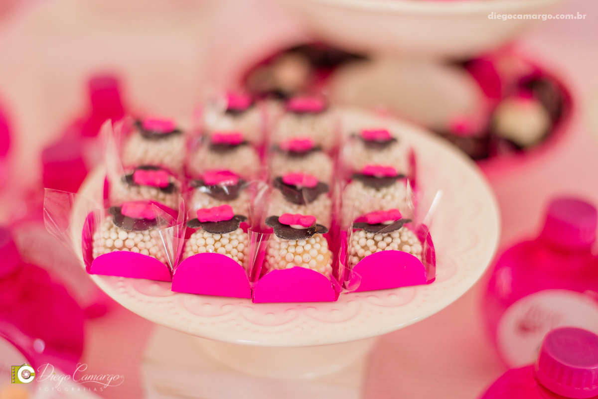 aniversario, festa infantil, bebe, 1 ano, brincadeira, doce, salgadinho, bolo, decoração, brinquedo, espuleto, decoracao, familia, viposa