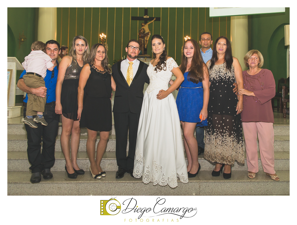 Este foi o casamento da Estela e Cristiano realizado na igreja Catedral de Caçador no dia 16 de abril de 2016.  Veja o vídeo e as fotos deste lindo casamento. Obrigado ao casal pela confiança, parabéns pela linda família