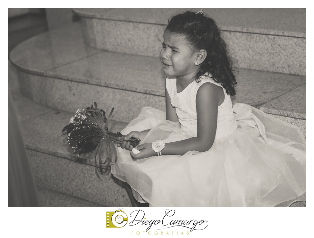 Este foi o casamento da Estela e Cristiano realizado na igreja Catedral de Caçador no dia 16 de abril de 2016.  Veja o vídeo e as fotos deste lindo casamento. Obrigado ao casal pela confiança, parabéns pela linda família