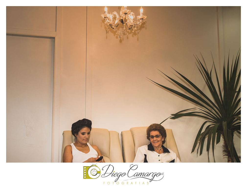 Este foi o casamento da Estela e Cristiano realizado na igreja Catedral de Caçador no dia 16 de abril de 2016.  Veja o vídeo e as fotos deste lindo casamento. Obrigado ao casal pela confiança, parabéns pela linda família