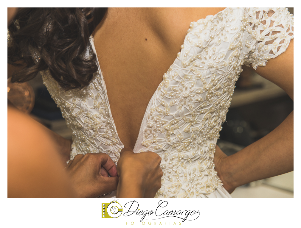 Este foi o casamento da Estela e Cristiano realizado na igreja Catedral de Caçador no dia 16 de abril de 2016.  Veja o vídeo e as fotos deste lindo casamento. Obrigado ao casal pela confiança, parabéns pela linda família