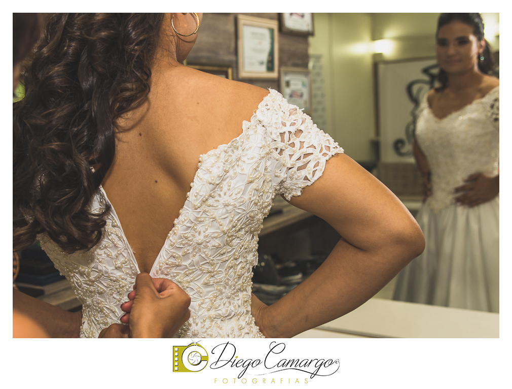 Este foi o casamento da Estela e Cristiano realizado na igreja Catedral de Caçador no dia 16 de abril de 2016.  Veja o vídeo e as fotos deste lindo casamento. Obrigado ao casal pela confiança, parabéns pela linda família