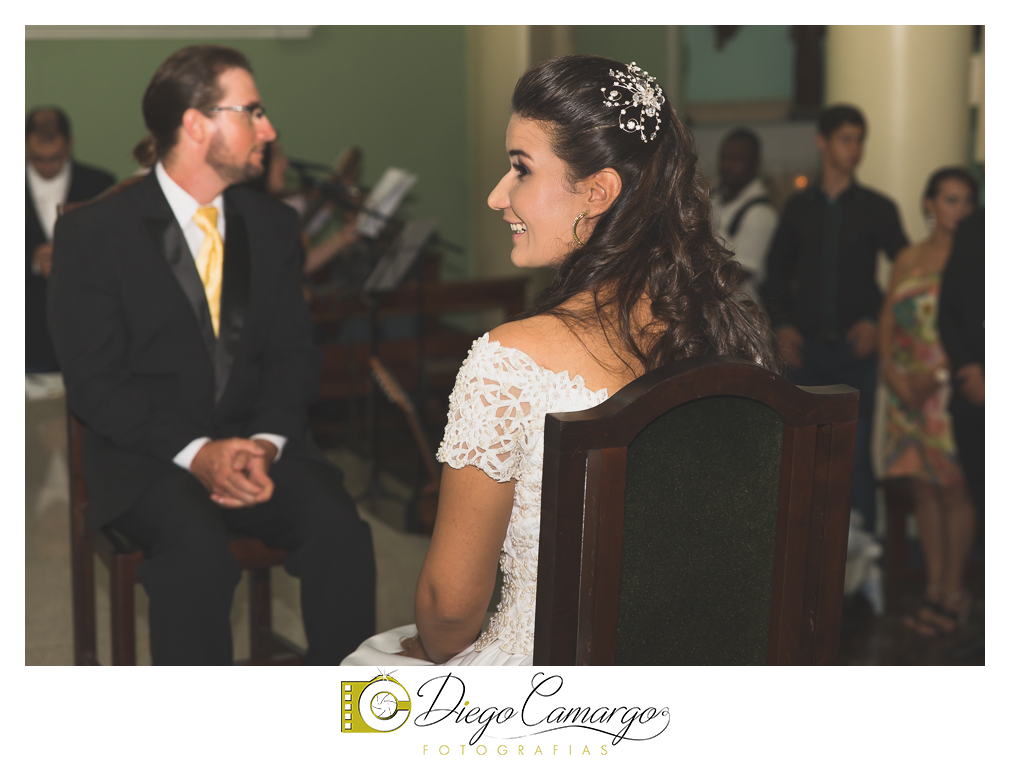 Este foi o casamento da Estela e Cristiano realizado na igreja Catedral de Caçador no dia 16 de abril de 2016.  Veja o vídeo e as fotos deste lindo casamento. Obrigado ao casal pela confiança, parabéns pela linda família