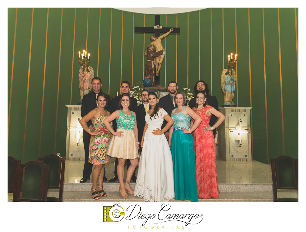 Este foi o casamento da Estela e Cristiano realizado na igreja Catedral de Caçador no dia 16 de abril de 2016.  Veja o vídeo e as fotos deste lindo casamento. Obrigado ao casal pela confiança, parabéns pela linda família