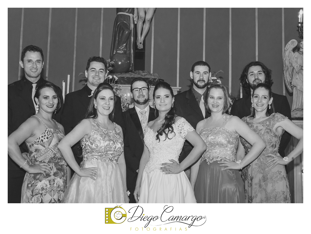 Este foi o casamento da Estela e Cristiano realizado na igreja Catedral de Caçador no dia 16 de abril de 2016.  Veja o vídeo e as fotos deste lindo casamento. Obrigado ao casal pela confiança, parabéns pela linda família