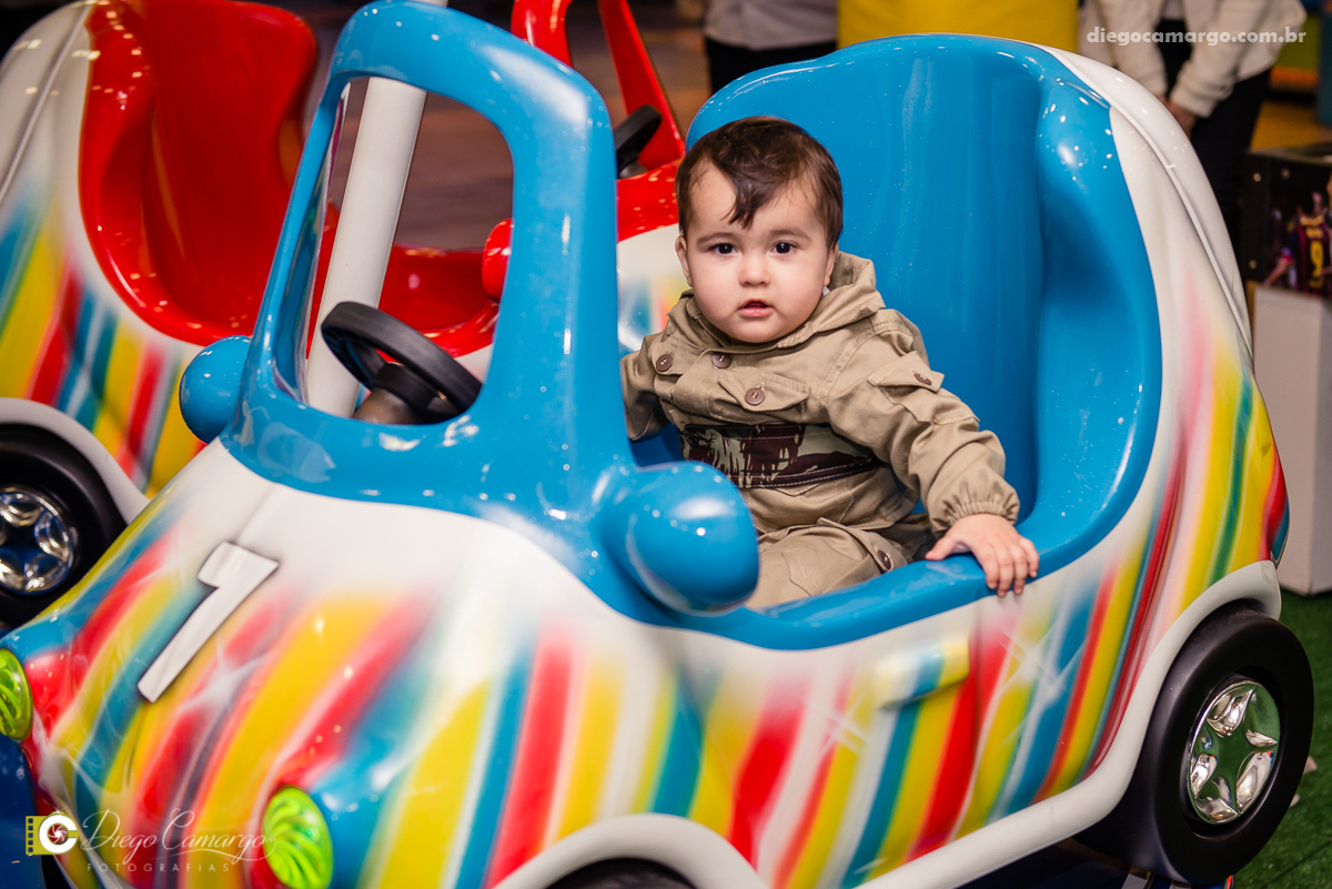 aniversário, bruno, espuleto, festa, decoração, caçador, selva, animais, floresta, brincadeira, bolo, docinhos, salgadinhos, 