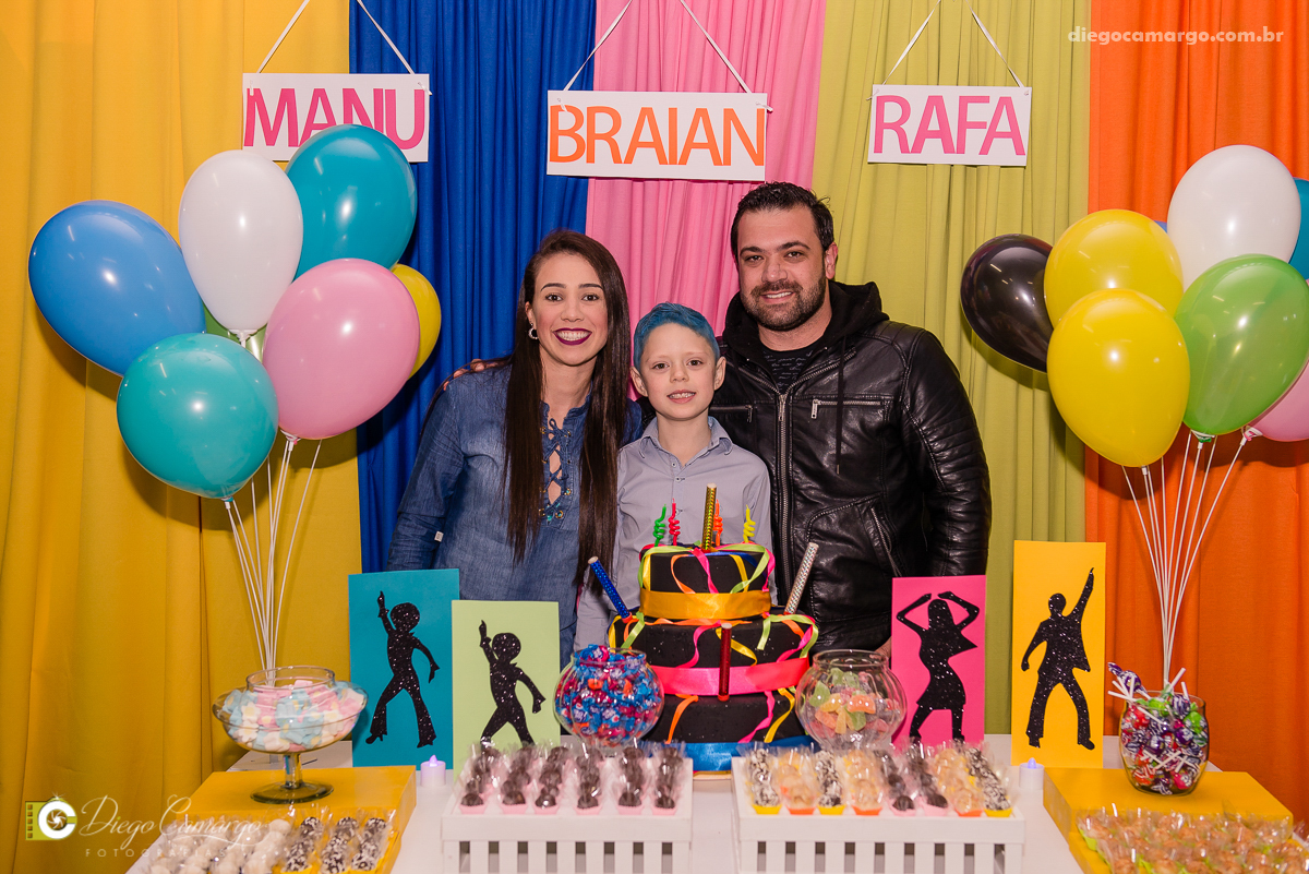 aniversário, festa, decoração, caçador, brincadeira, bolo, docinhos, salgadinhos, Balada, baladinha, mundo magico, amigos, juce souza