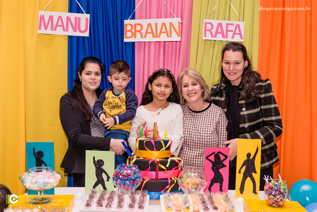 aniversário, festa, decoração, caçador, brincadeira, bolo, docinhos, salgadinhos, Balada, baladinha, mundo magico, amigos, juce souza