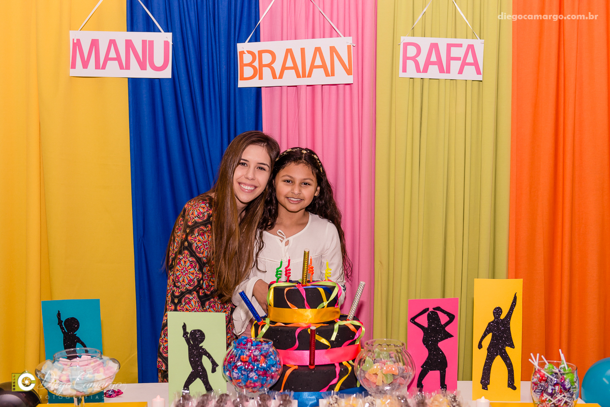 aniversário, festa, decoração, caçador, brincadeira, bolo, docinhos, salgadinhos, Balada, baladinha, mundo magico, amigos, juce souza