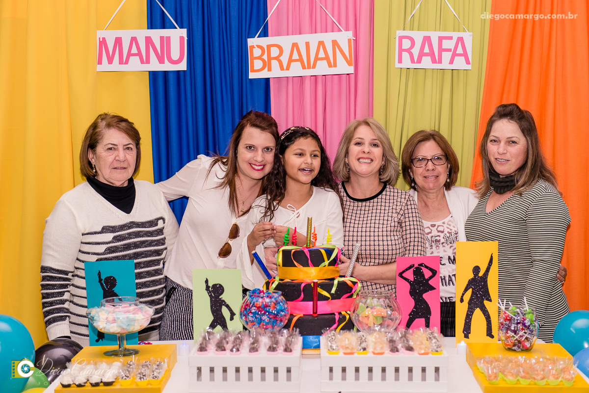 aniversário, festa, decoração, caçador, brincadeira, bolo, docinhos, salgadinhos, Balada, baladinha, mundo magico, amigos, juce souza