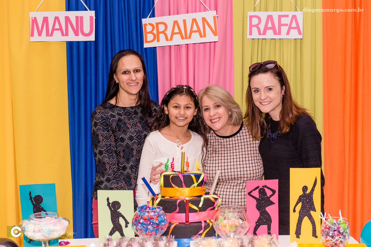 aniversário, festa, decoração, caçador, brincadeira, bolo, docinhos, salgadinhos, Balada, baladinha, mundo magico, amigos, juce souza