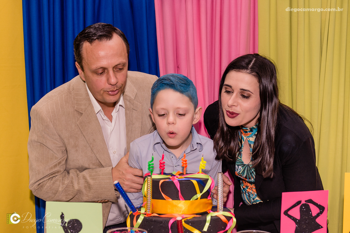 aniversário, festa, decoração, caçador, brincadeira, bolo, docinhos, salgadinhos, Balada, baladinha, mundo magico, amigos, juce souza