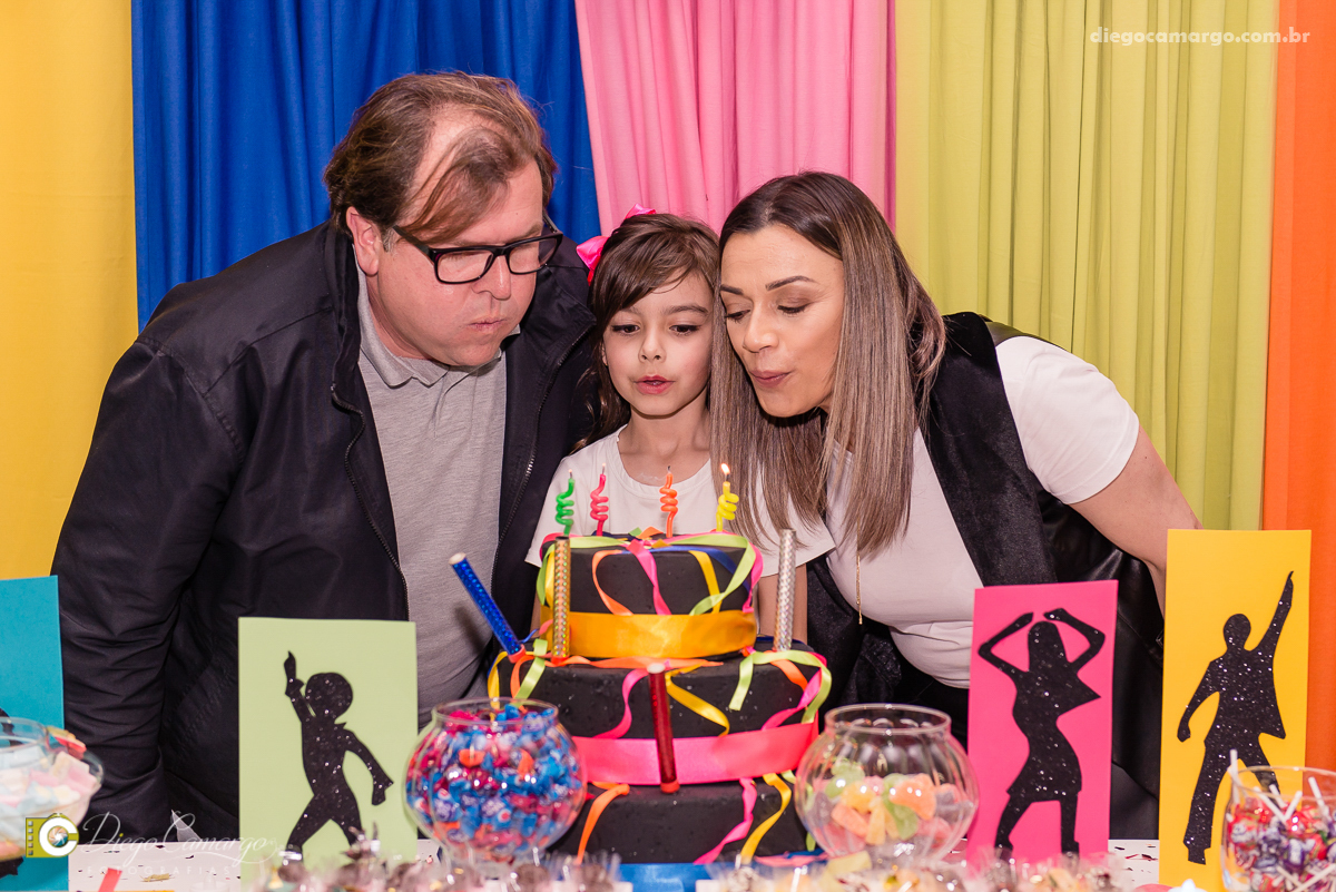 aniversário, festa, decoração, caçador, brincadeira, bolo, docinhos, salgadinhos, Balada, baladinha, mundo magico, amigos, juce souza