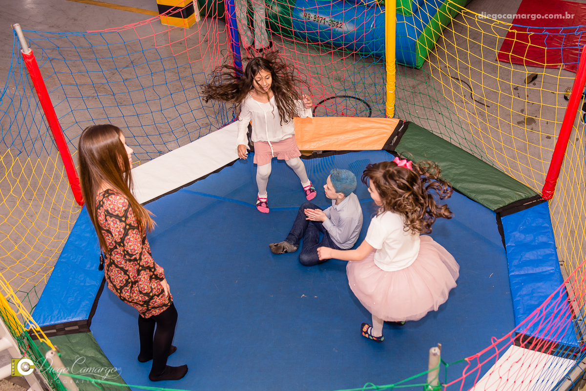 aniversário, festa, decoração, caçador, brincadeira, bolo, docinhos, salgadinhos, Balada, baladinha, mundo magico, amigos, juce souza
