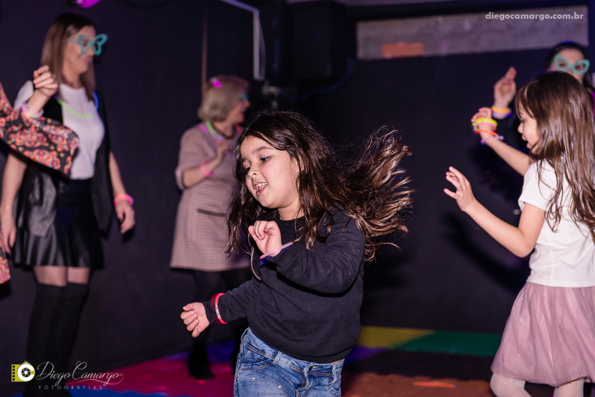 aniversário, festa, decoração, caçador, brincadeira, bolo, docinhos, salgadinhos, Balada, baladinha, mundo magico, amigos, juce souza