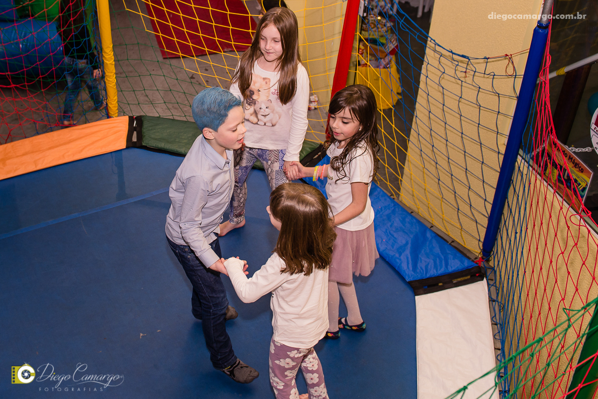 aniversário, festa, decoração, caçador, brincadeira, bolo, docinhos, salgadinhos, Balada, baladinha, mundo magico, amigos, juce souza