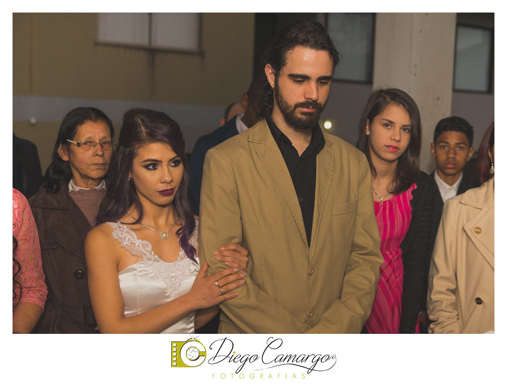 Casamento Maria Fabíola e Felipe em caçador. Fotos de casamento diego camargo fotografias. Fotógrafos: Diego Camargo e Fram Pezzole Maquiagem: Maria Paula Cabelo: Espaço H2O Cerimônia: Cartório Civil Recepç&