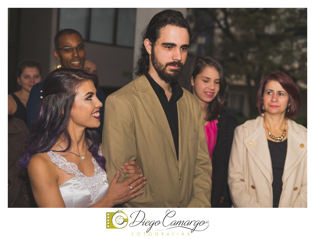 Casamento Maria Fabíola e Felipe em caçador. Fotos de casamento diego camargo fotografias. Fotógrafos: Diego Camargo e Fram Pezzole Maquiagem: Maria Paula Cabelo: Espaço H2O Cerimônia: Cartório Civil Recepç&