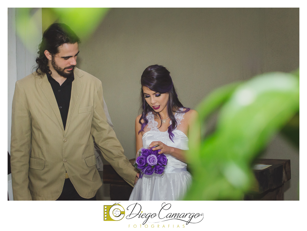 Casamento Maria Fabíola e Felipe em caçador. Fotos de casamento diego camargo fotografias. Fotógrafos: Diego Camargo e Fram Pezzole Maquiagem: Maria Paula Cabelo: Espaço H2O Cerimônia: Cartório Civil Recepç&