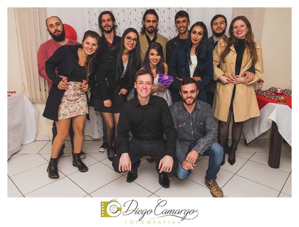 Casamento Maria Fabíola e Felipe em caçador. Fotos de casamento diego camargo fotografias. Fotógrafos: Diego Camargo e Fram Pezzole Maquiagem: Maria Paula Cabelo: Espaço H2O Cerimônia: Cartório Civil Recepç&