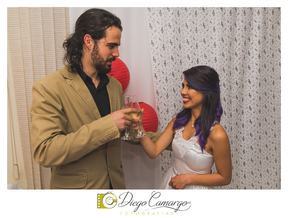 Casamento Maria Fabíola e Felipe em caçador. Fotos de casamento diego camargo fotografias. Fotógrafos: Diego Camargo e Fram Pezzole Maquiagem: Maria Paula Cabelo: Espaço H2O Cerimônia: Cartório Civil Recepç&