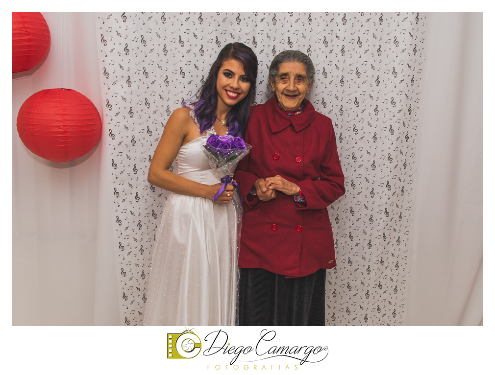 Casamento Maria Fabíola e Felipe em caçador. Fotos de casamento diego camargo fotografias. Fotógrafos: Diego Camargo e Fram Pezzole Maquiagem: Maria Paula Cabelo: Espaço H2O Cerimônia: Cartório Civil Recepç&