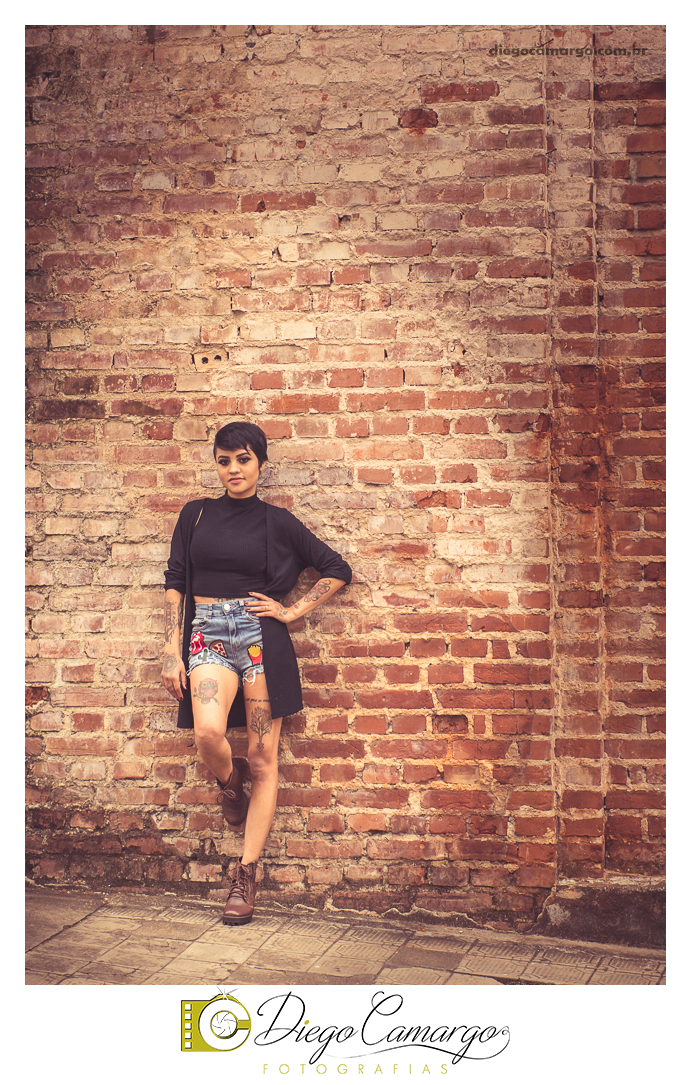 ensaio, jaine, radio, 929 fm, tatuagem, tatoo, caçador, fotógrafo, fotografia caçador, ponte, grafite, beleza, moda, modelo, street, rua, vestido