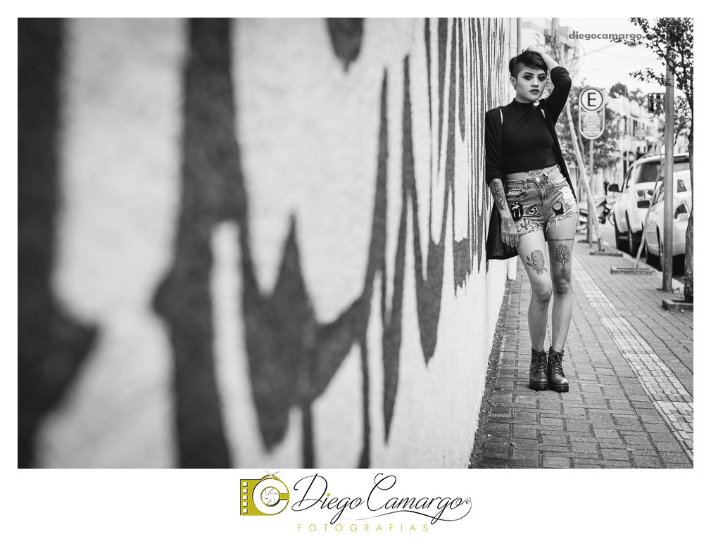 ensaio, jaine, radio, 929 fm, tatuagem, tatoo, caçador, fotógrafo, fotografia caçador, ponte, grafite, beleza, moda, modelo, street, rua, vestido