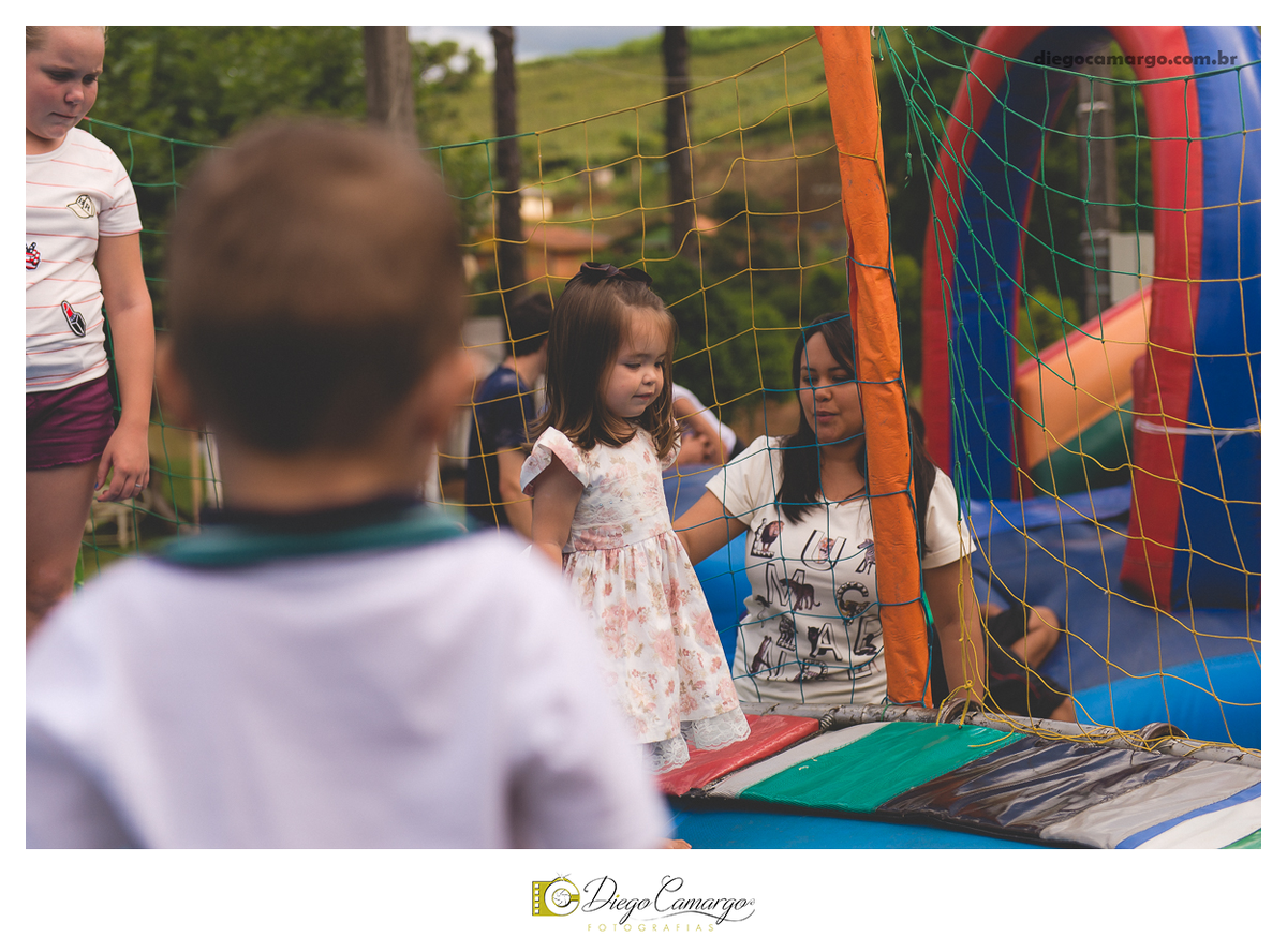 aniversario, cacador, fotografo, fotografa, festa, festinha, familia, inspiration, quiosque, scolaro fotografia caçador, decoração, morango, balão, presente, brinque, bolo. brigadeiro