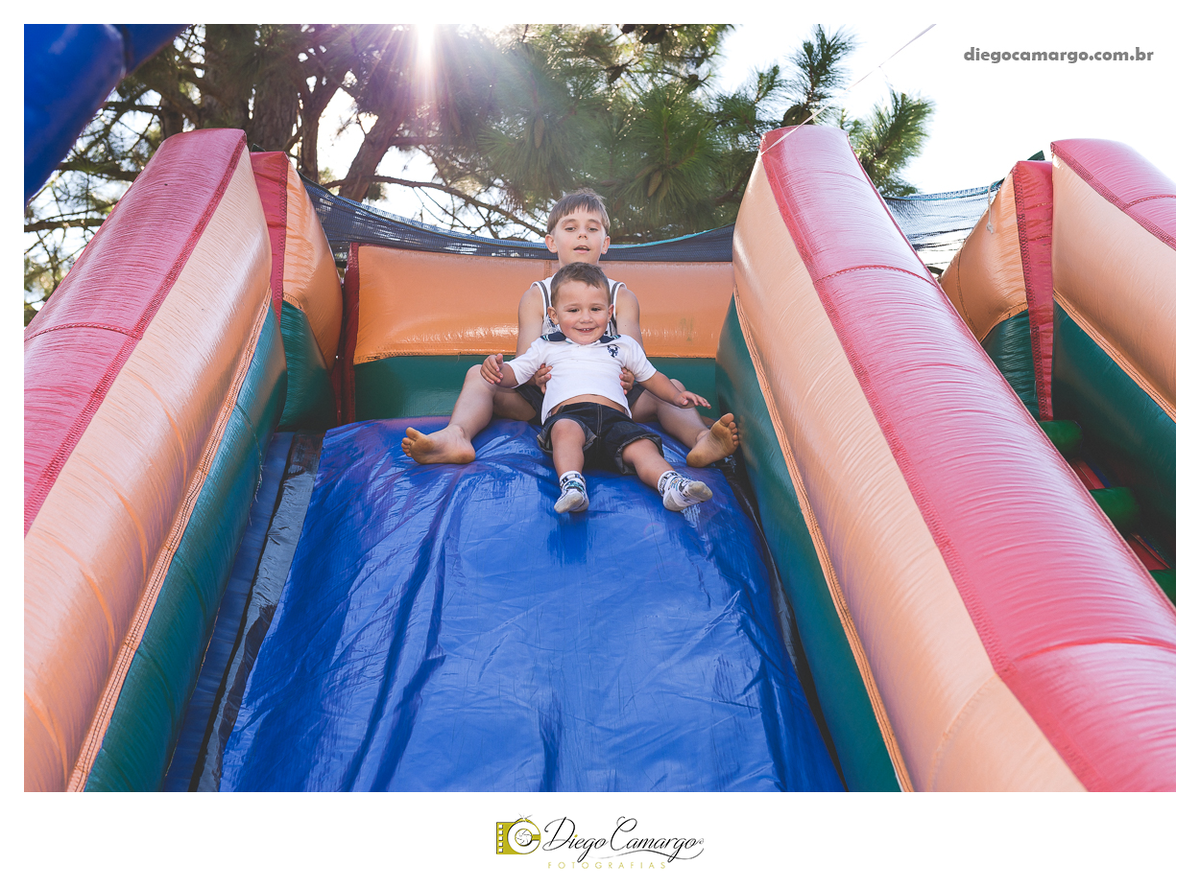 aniversario, cacador, fotografo, fotografa, festa, festinha, familia, inspiration, quiosque, scolaro fotografia caçador, decoração, morango, balão, presente, brinque, bolo. brigadeiro