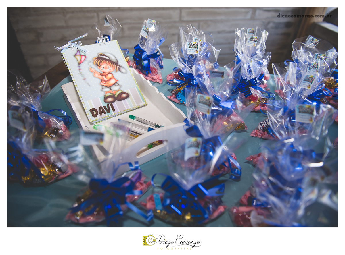 aniversario, cacador, fotografo, fotografa, festa, festinha, familia, inspiration, quiosque, scolaro fotografia caçador, decoração, morango, balão, presente, brinque, bolo. brigadeiro