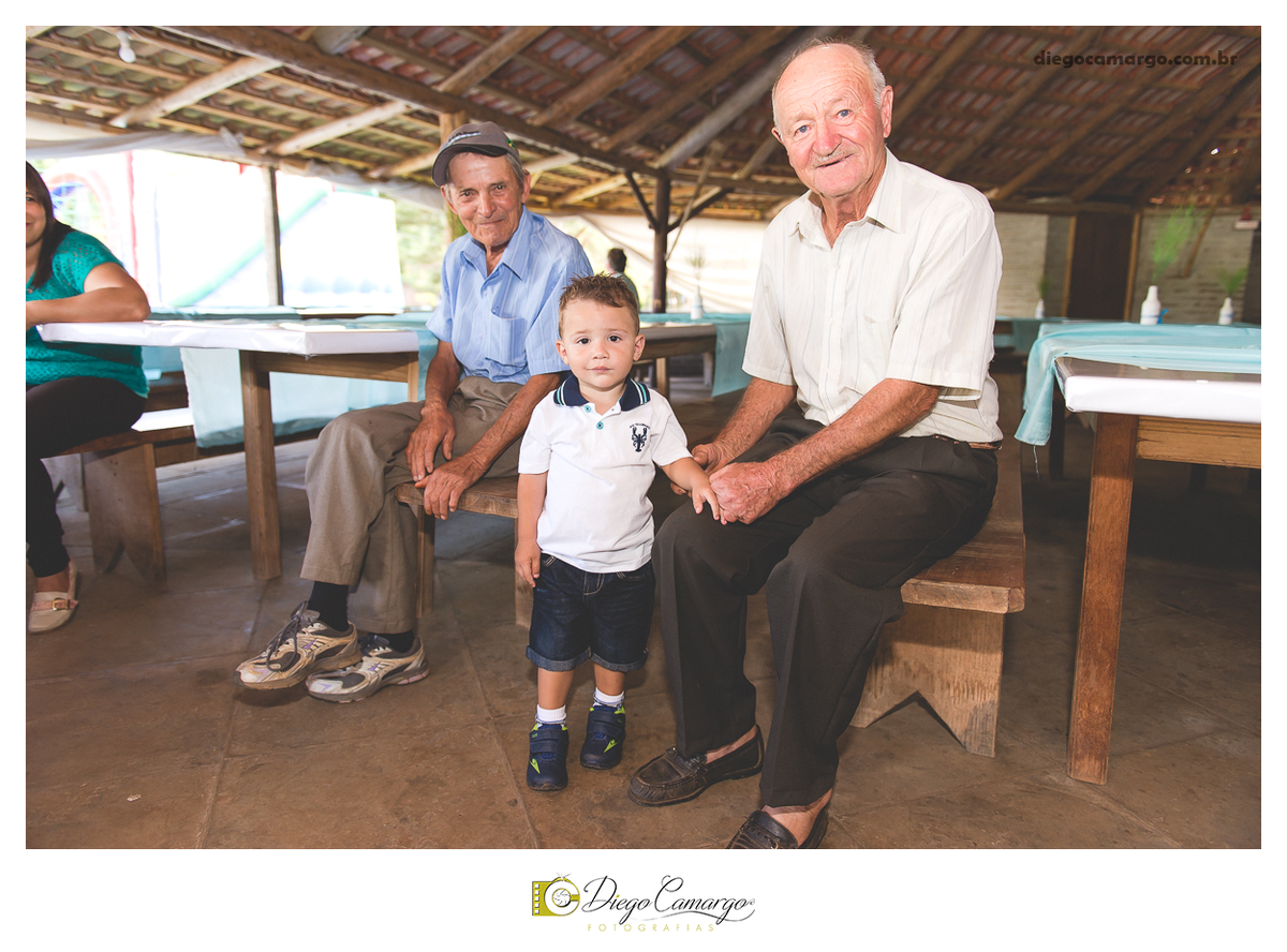 aniversario, cacador, fotografo, fotografa, festa, festinha, familia, inspiration, quiosque, scolaro fotografia caçador, decoração, morango, balão, presente, brinque, bolo. brigadeiro