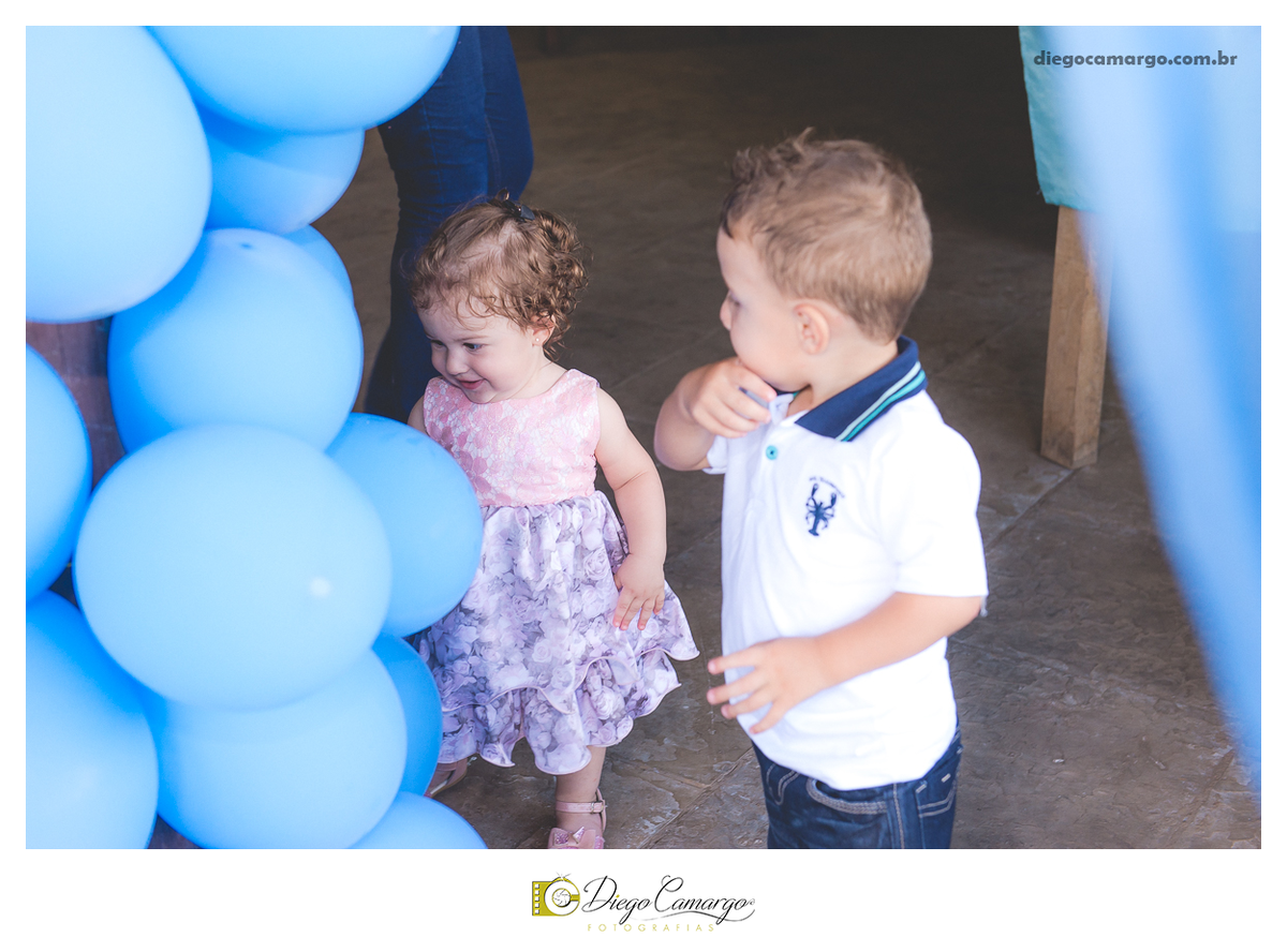 aniversario, cacador, fotografo, fotografa, festa, festinha, familia, inspiration, quiosque, scolaro fotografia caçador, decoração, morango, balão, presente, brinque, bolo. brigadeiro